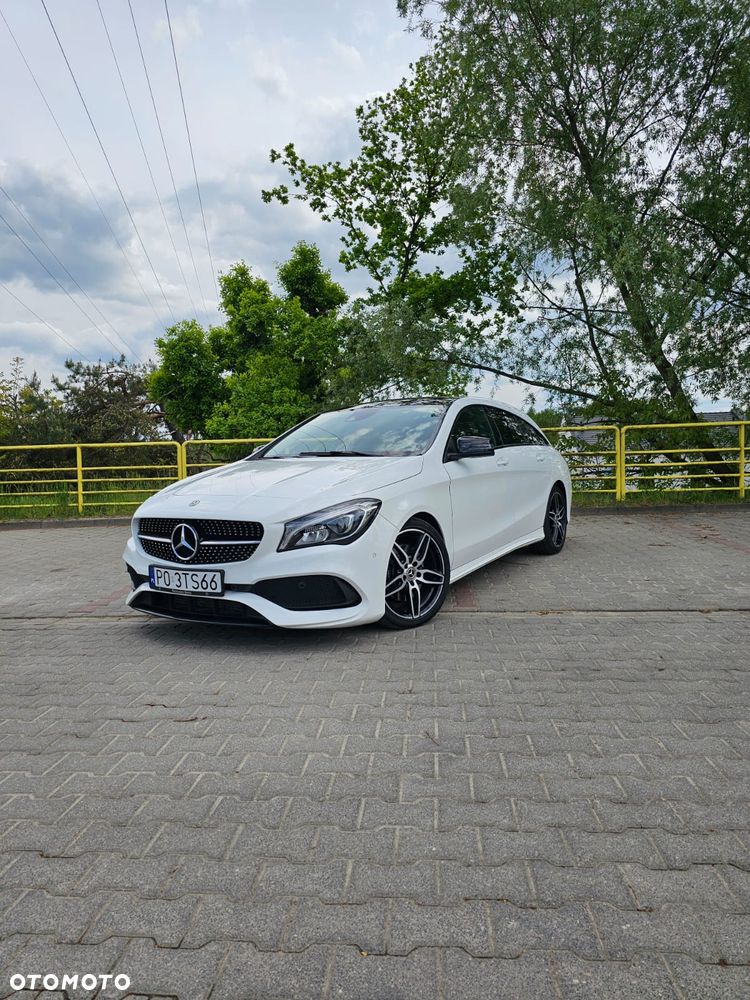 Mercedes-Benz CLA 220 4-Matic AMG Line - 9