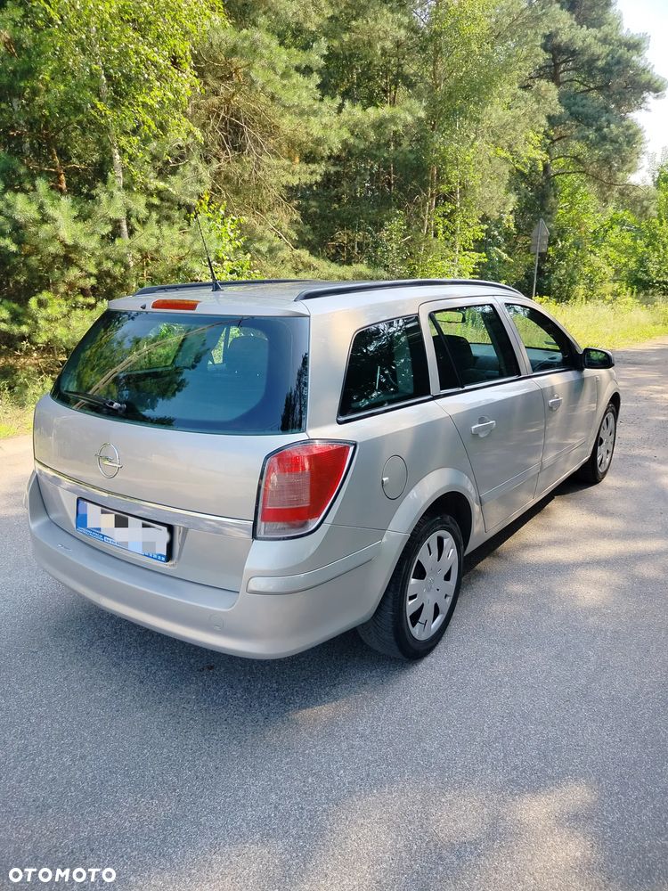 Opel Astra 1.9 CDTI - 7