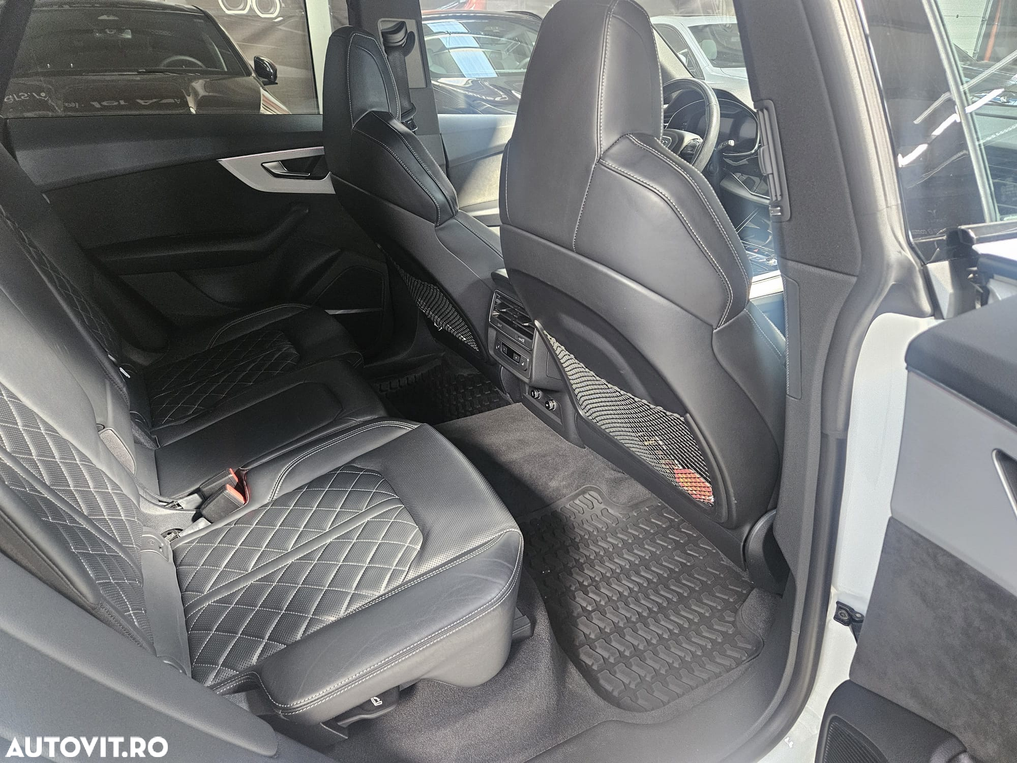 Audi Q8 3.0 60 TFSI e quattro Tiptronic PHEV - 9
