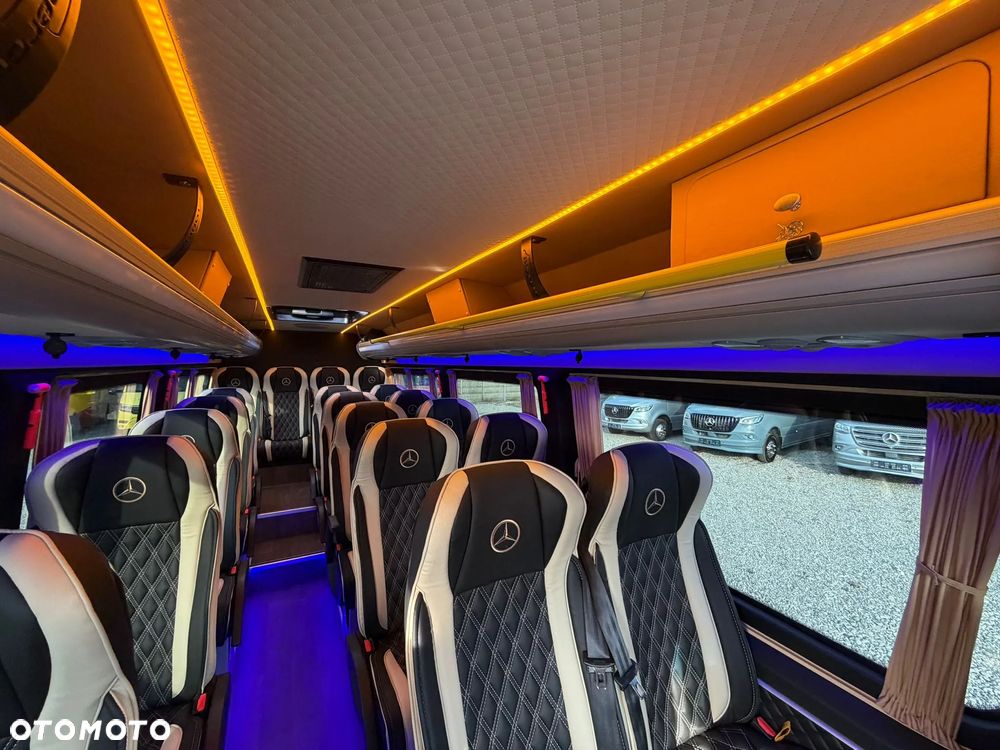 Mercedes-Benz Sprinter 519 - 29