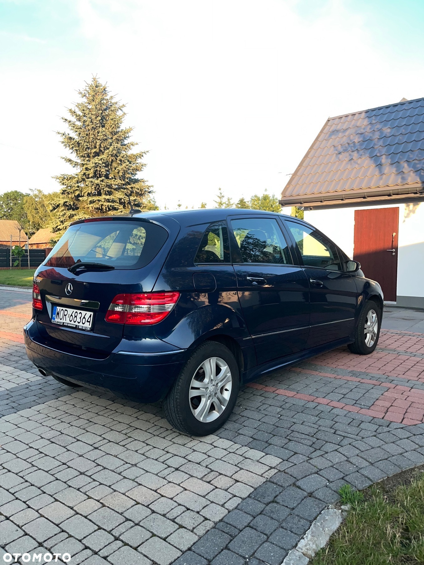 Mercedes-Benz Klasa B 200 - 4