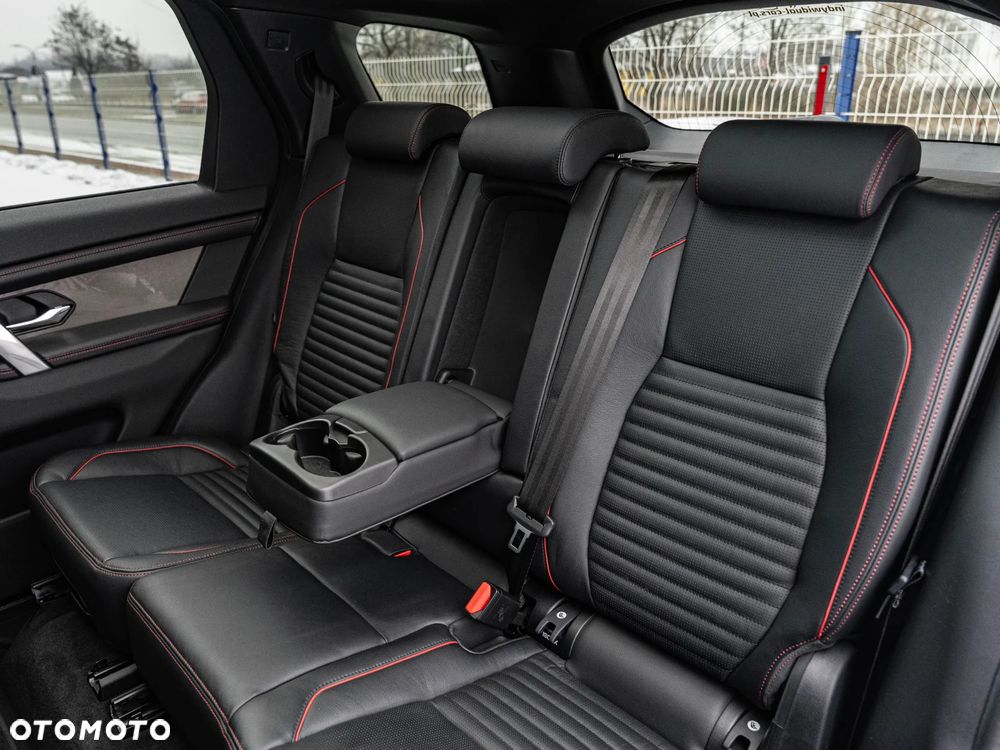 Land Rover Discovery Sport 2.0 D150 R-Dynamic S - 30