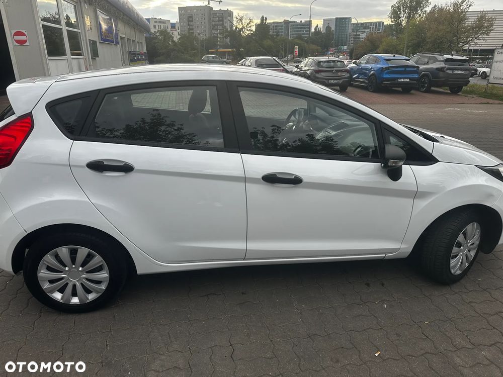 Ford Fiesta 1.25 Silver X (Ambiente) EU6 - 5