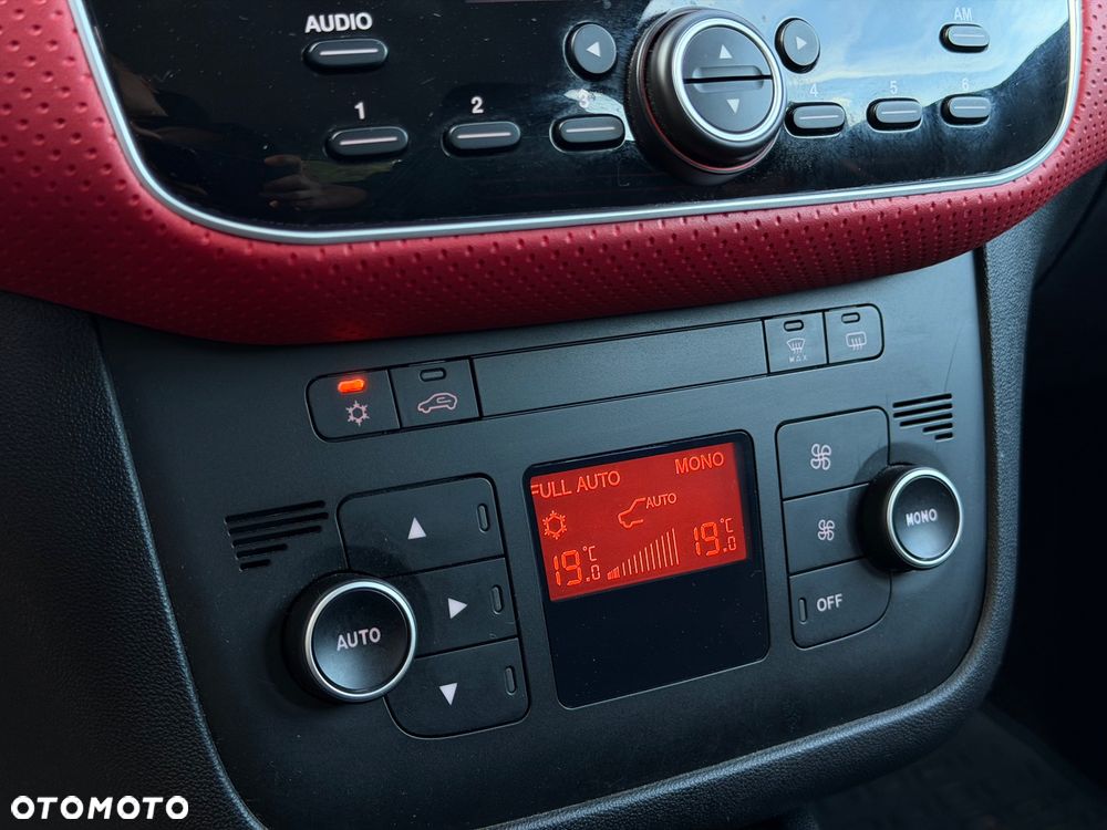 Fiat Punto Evo 1.4 T 16V Multiair Energy - 22