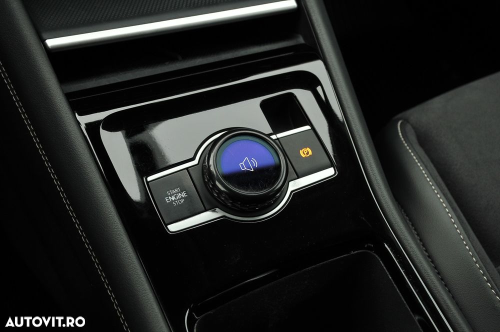 Volkswagen Tiguan - 24