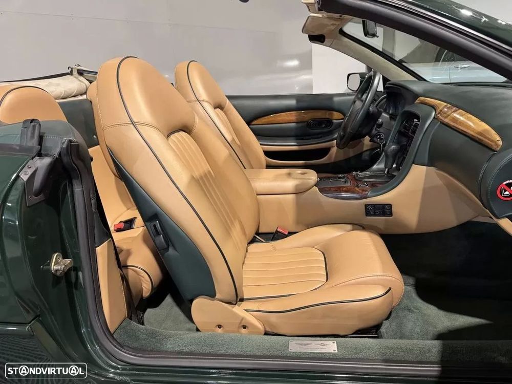 Aston Martin DB7 Vantage Volante — fotografia 42