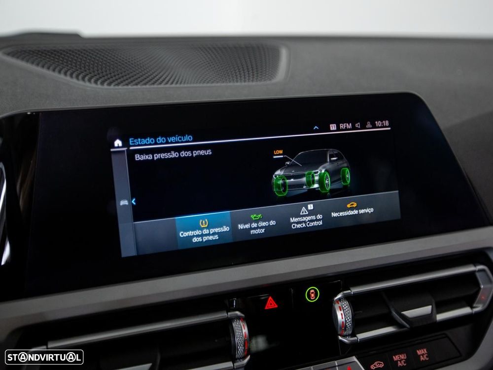 BMW 330 e Touring Corporate Edition Auto - 31