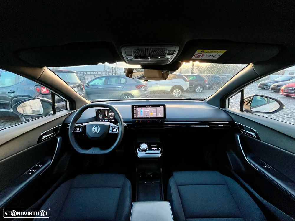 MG MG4 51 kWh Standard - 16