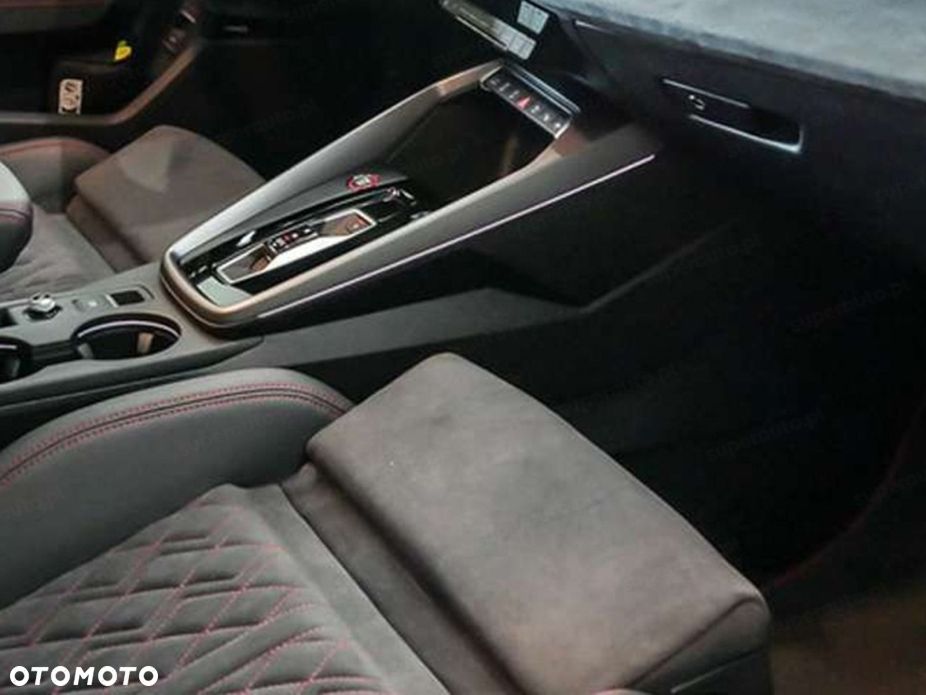 Audi S3 Limousine TFSI Quattro S tronic - 14