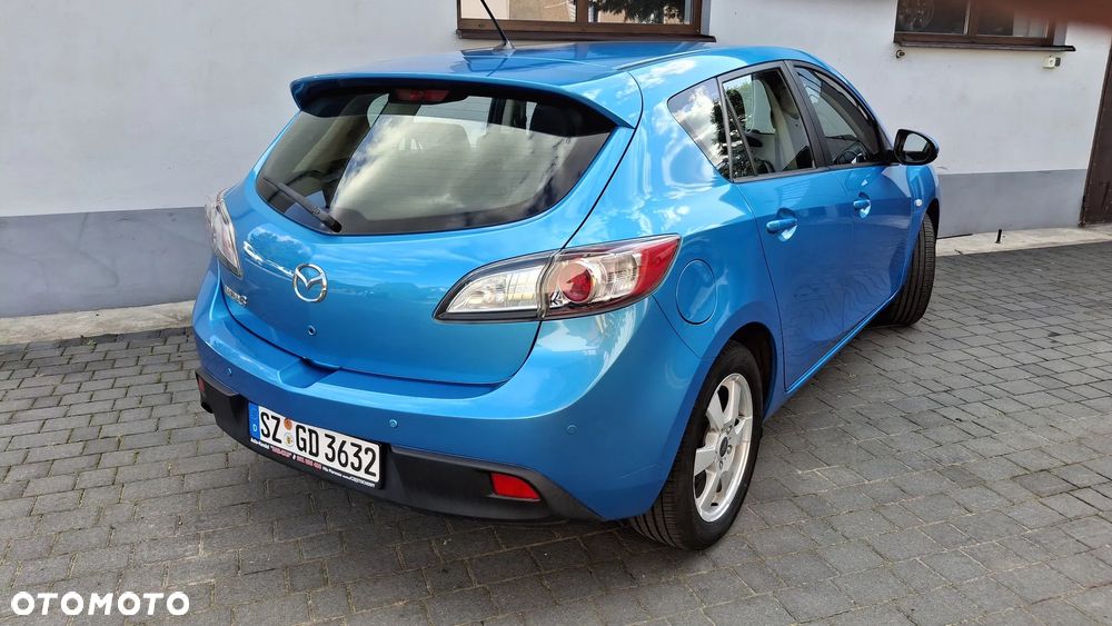 Mazda 3 1.6 Exclusive - 4