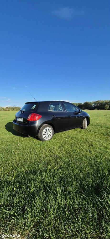Toyota Auris 1.6 VVT-i Luna - 4