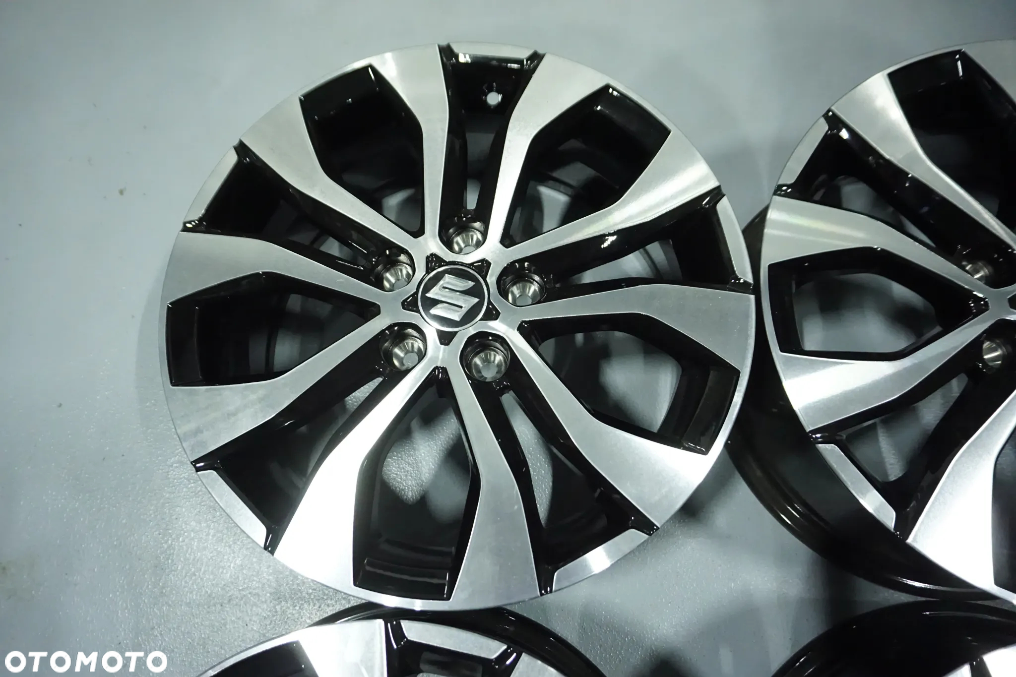 FELGI 17 SUZUKI SX4 CROSS S CROSS SWIFT KIZASHI VITARA GRAND VITARA 5X114,3 - 3