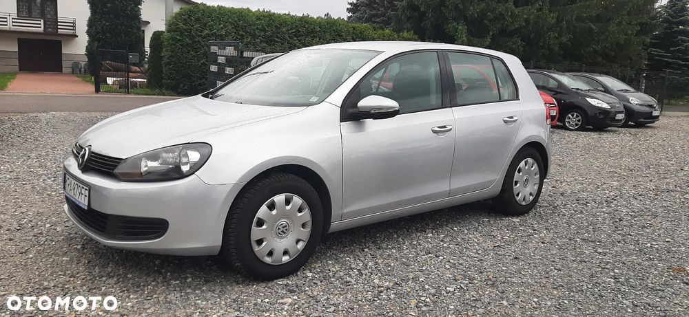 Volkswagen Golf - 24