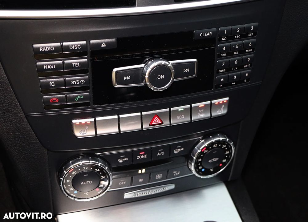 Mercedes-Benz C 200 CDI DPF BlueEFFICIENCY Avantgarde - 22