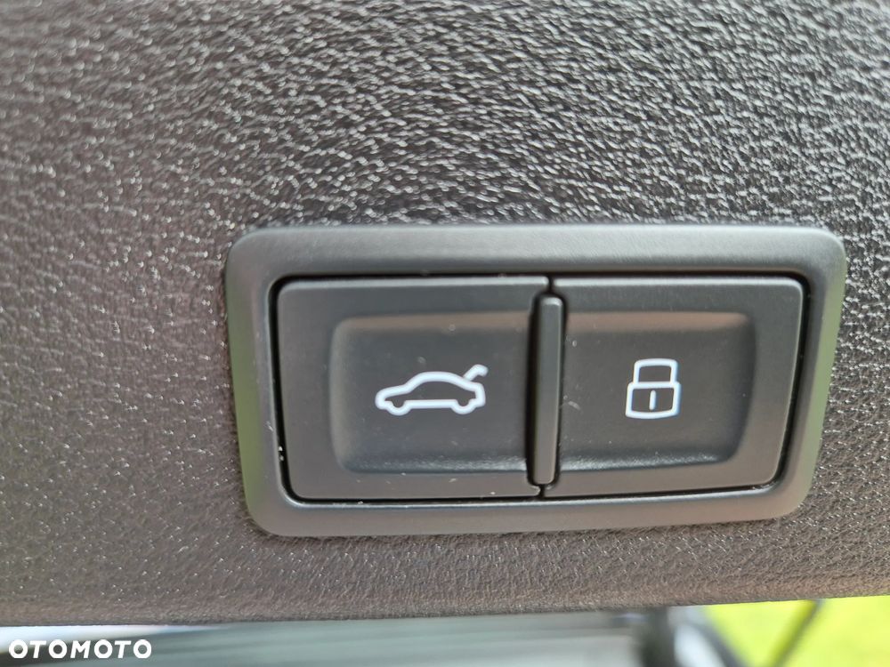 Audi A4 - 12