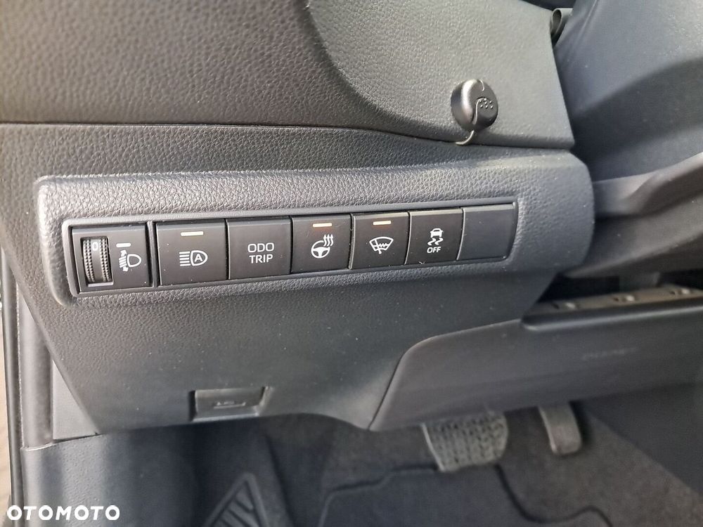 Toyota Corolla - 19