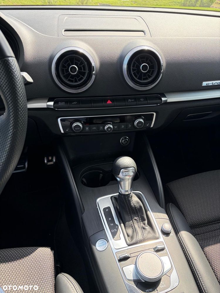 Audi A3 Sportback - 9