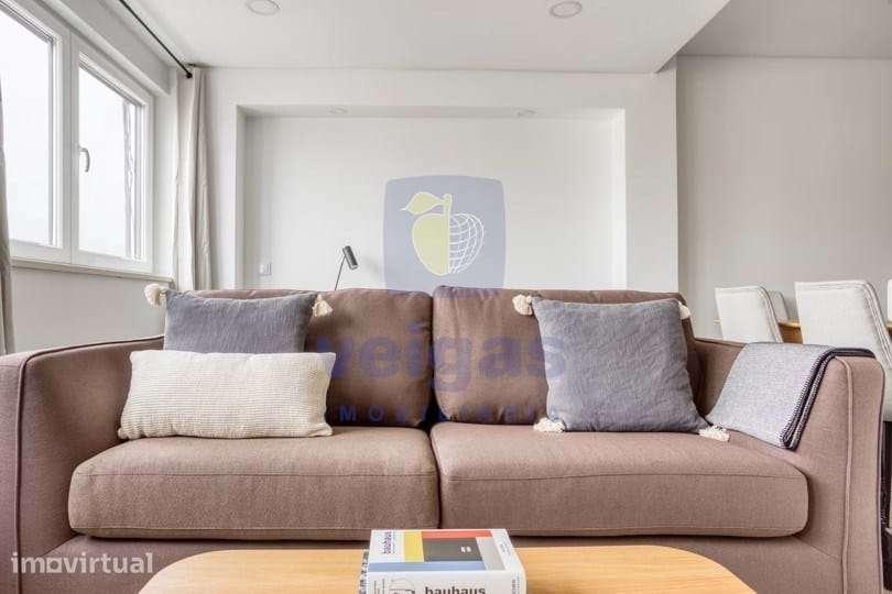 Penthouse T3 exclusiva com varanda e vistas desafogadas – Av. da Repúb - Grande imagem: 5/25