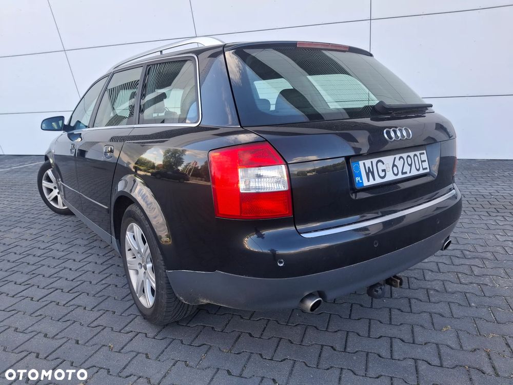 Audi A4 Avant 1.8T - 12