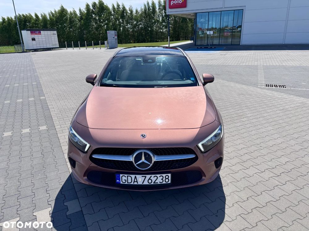Mercedes-Benz Klasa A 180 Progressive 7G-DCT - 4