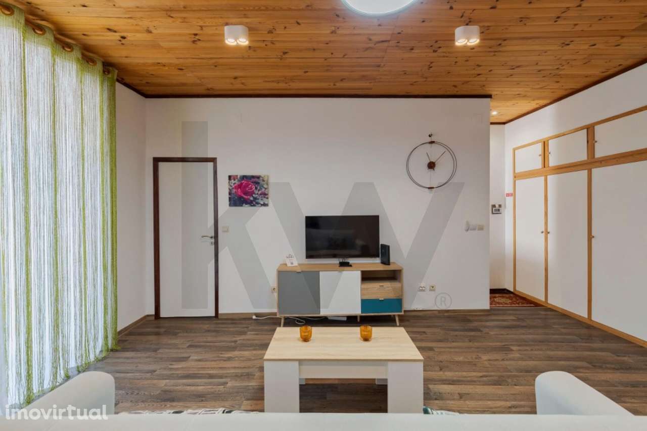 Apartamento T1 Remodelado no Coração de Setúbal | Junto à Praça do Boc - Grande imagem: 5/25