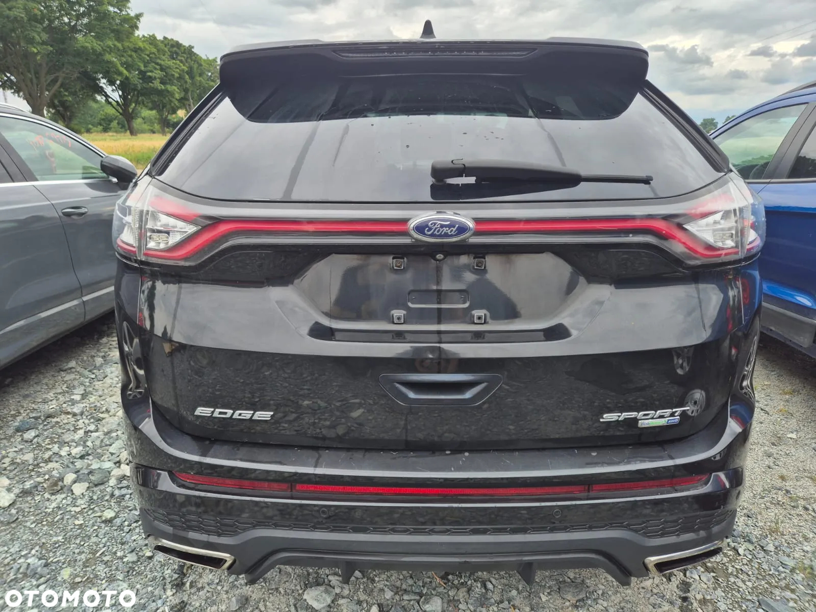 Ford Edge - 12