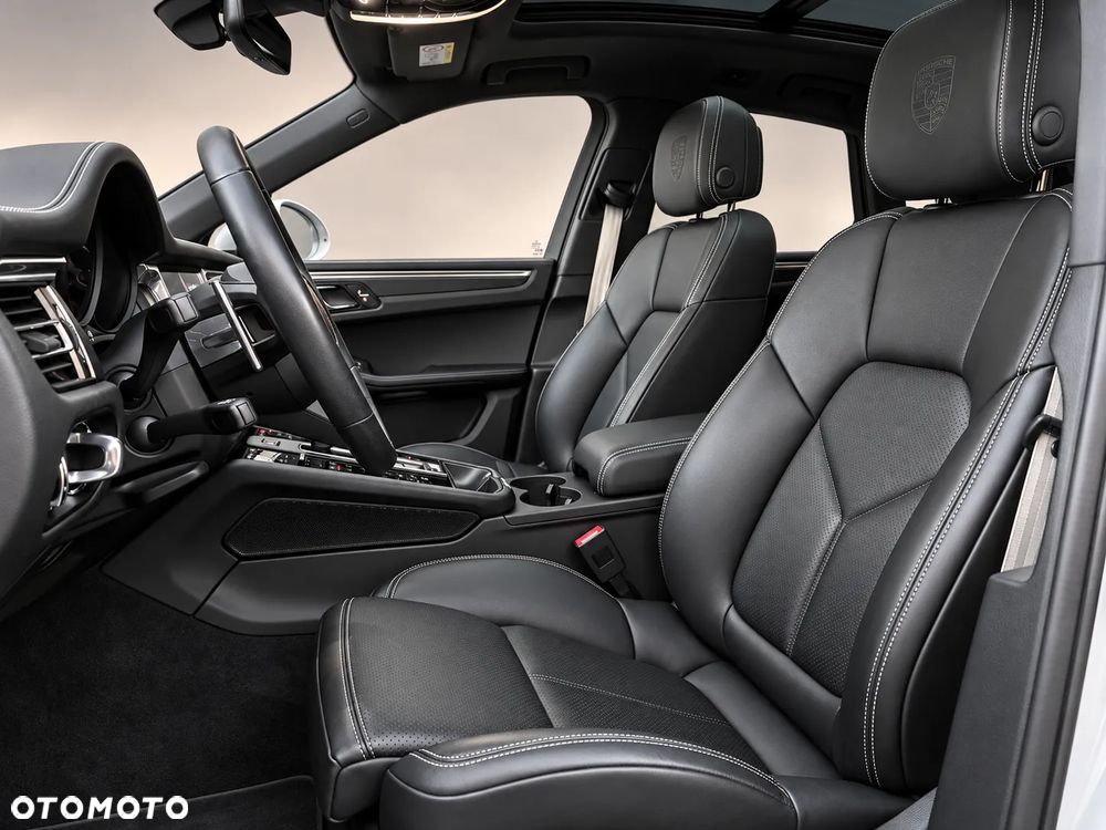 Porsche Macan Standard - 10