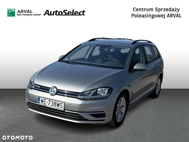 Volkswagen Golf - 1
