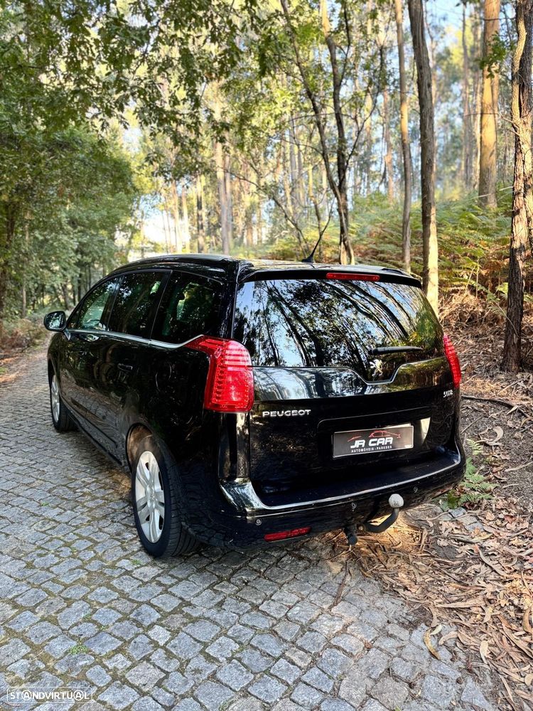 Peugeot 5008 1.6 HDi 7L Allure - 7