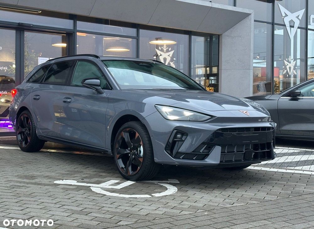 Cupra Leon Sportstourer - 3