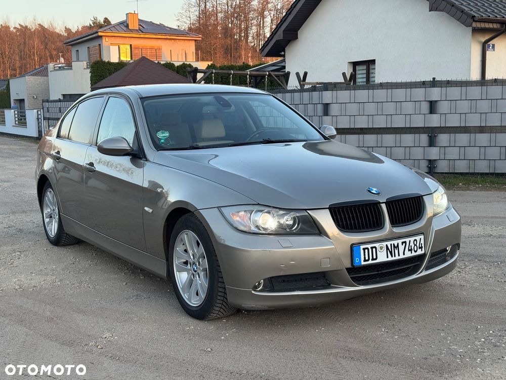 BMW Seria 3 320i Edition Exclusive - 14