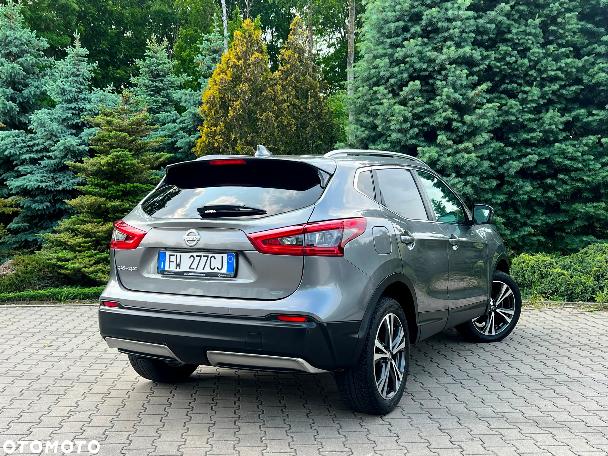 Nissan Qashqai 1.2 DIG-T Tekna+ - 25