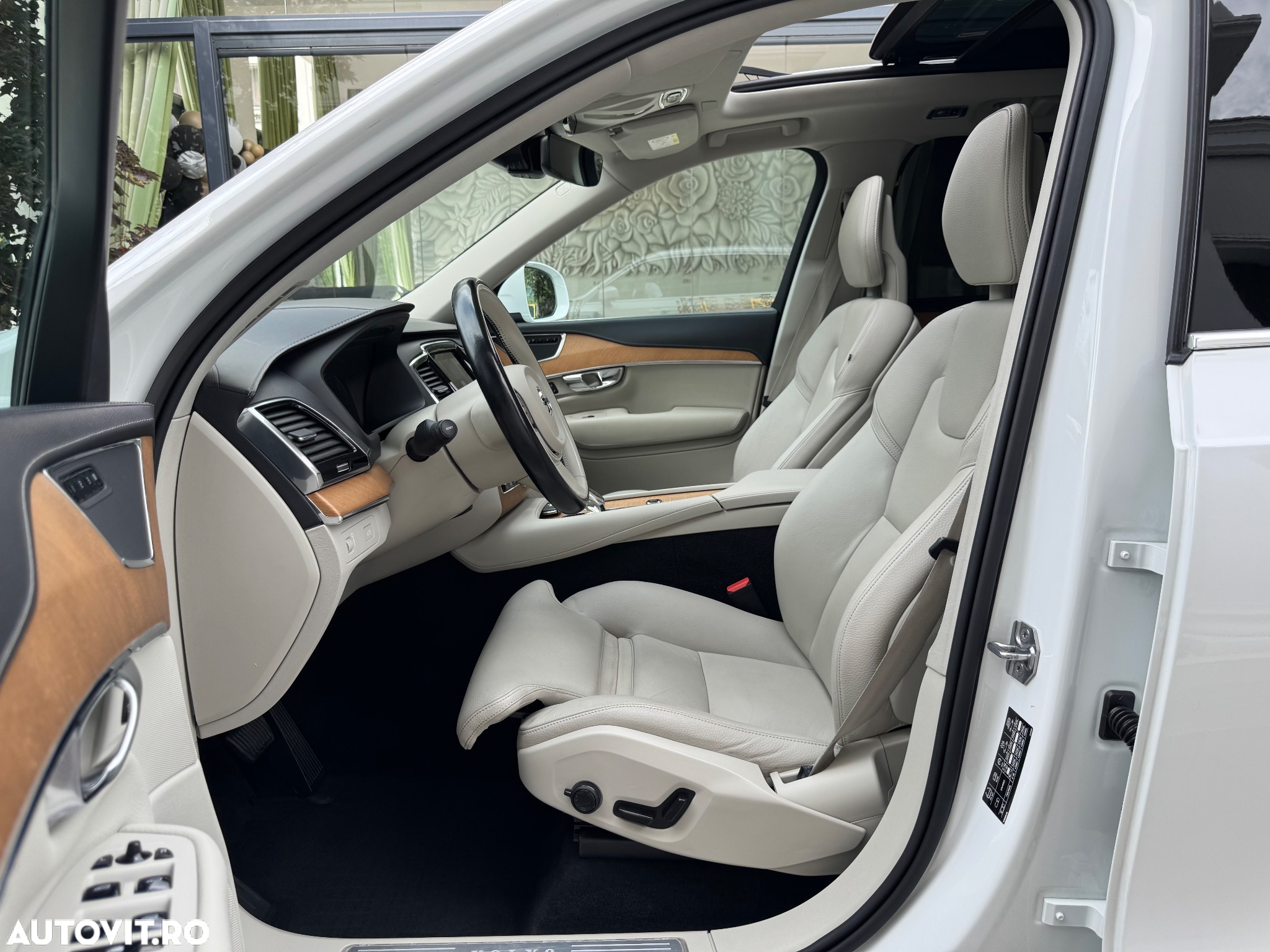 Volvo XC 90 B5 MHEV AWD 5 locuri Momentum Pro - 9