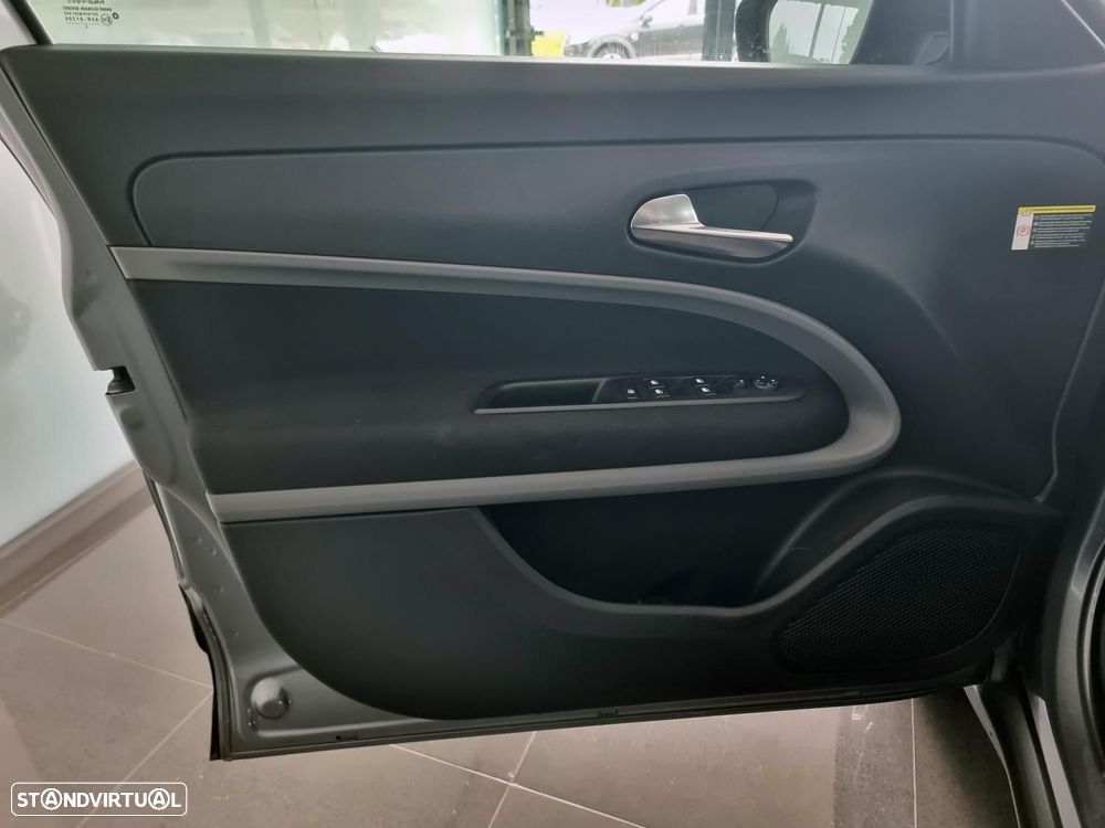 Jeep Avenger 54 kWh Longitude - 18
