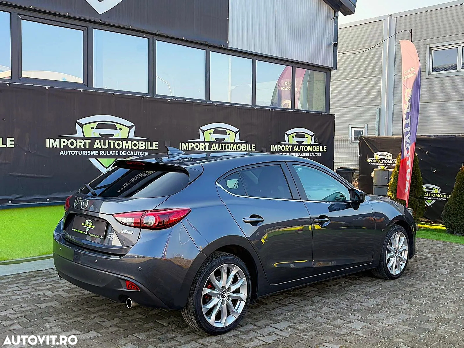 Mazda 3 - 7