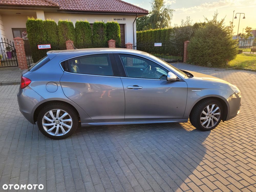 Alfa Romeo Giulietta - 4