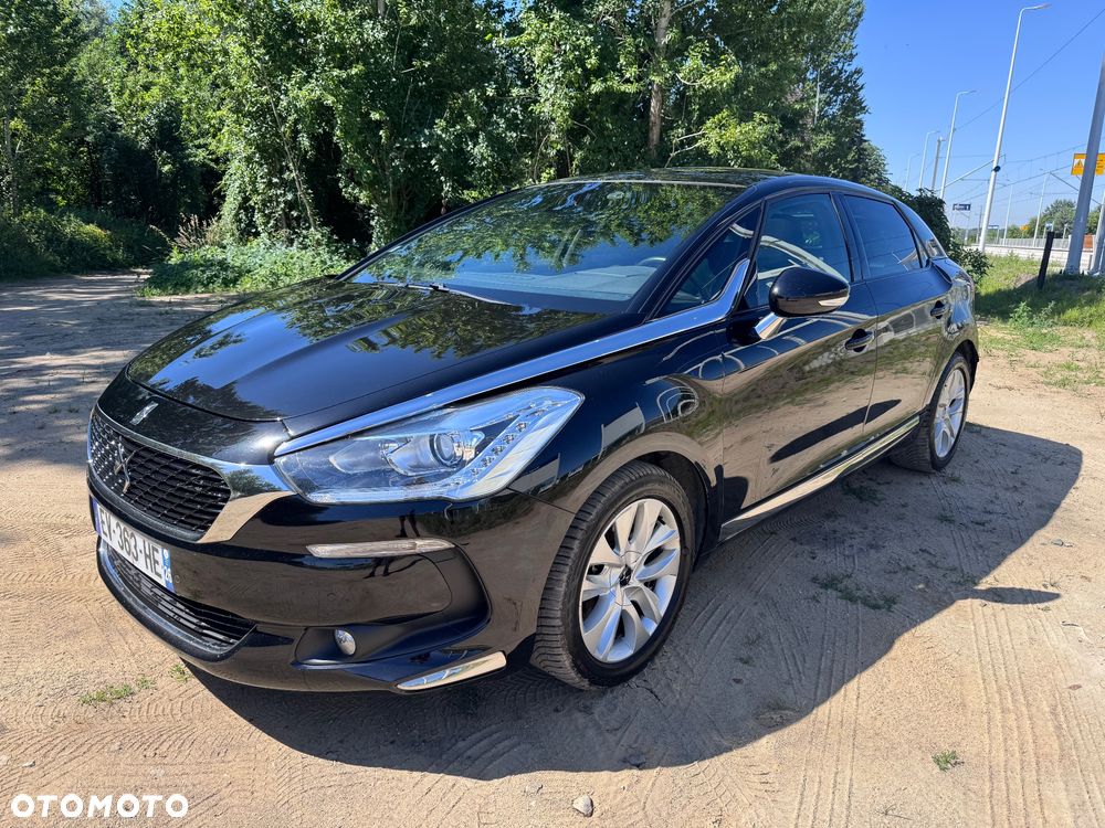 DS Automobiles DS 5 - 5