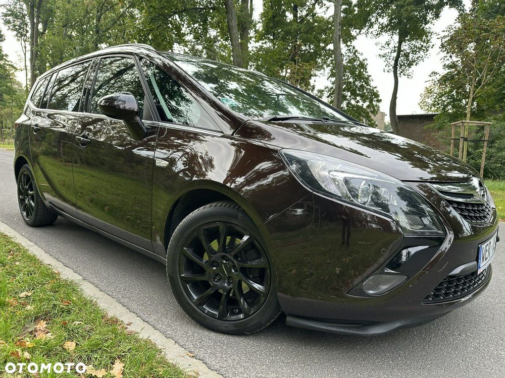 Opel Zafira - 10