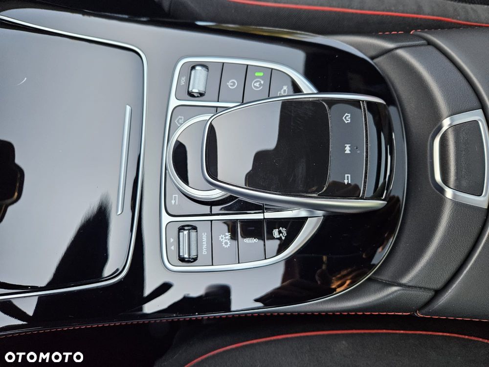 Mercedes-Benz Klasa E - 18