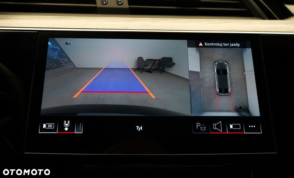 Audi Q8 Sportback e-tron - 34