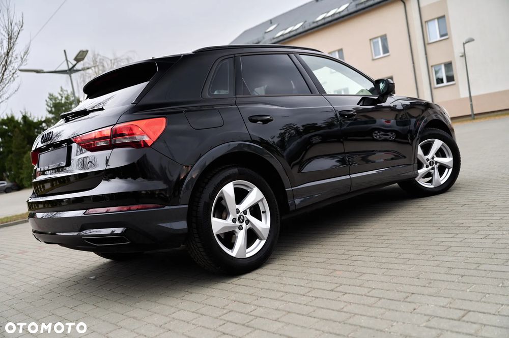Audi Q3 35 TFSI S tronic - 17