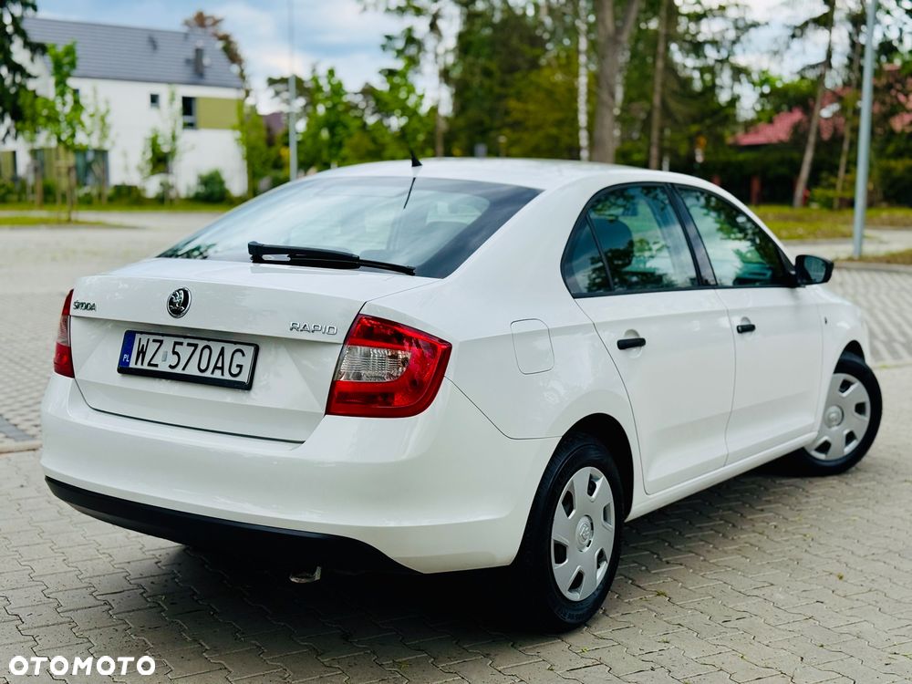 Skoda RAPID 1.2 TSI Edition Green tec - 2