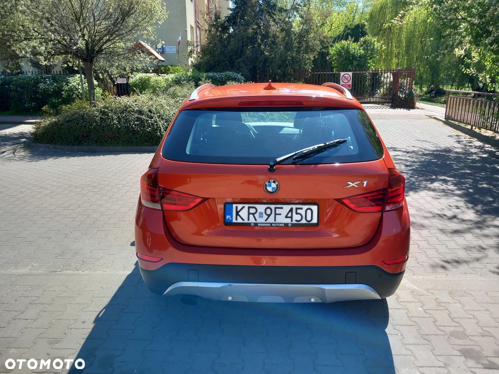 BMW X1 xDrive20d xLine - 4