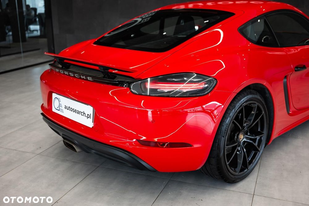 Porsche 718 Cayman GPF PDK - 40