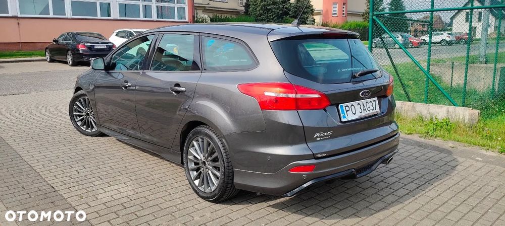 Ford Focus 2.0 TDCi ST-Line Black ASS PowerShift - 5