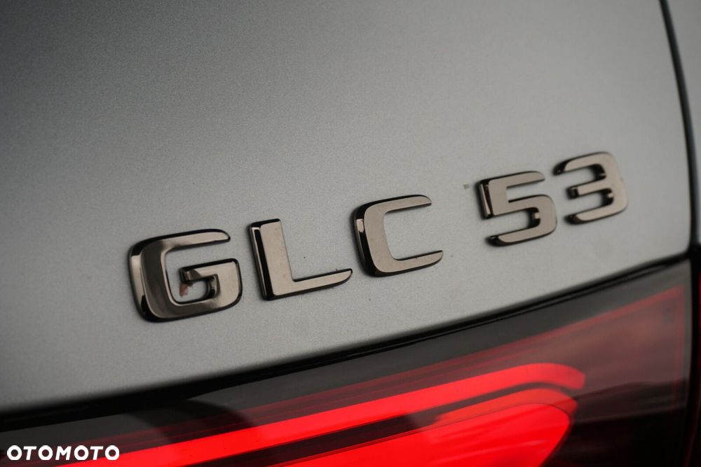 Mercedes-Benz GLC - 25