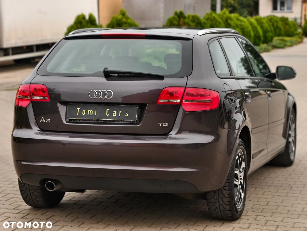 Audi A3 Sportback 2.0 TDI Attraction - 4