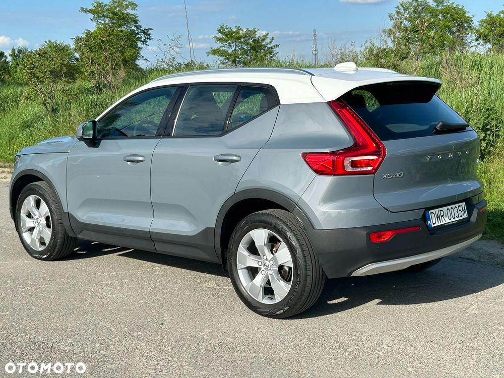 Volvo XC 40 T3 Momentum Pro - 9