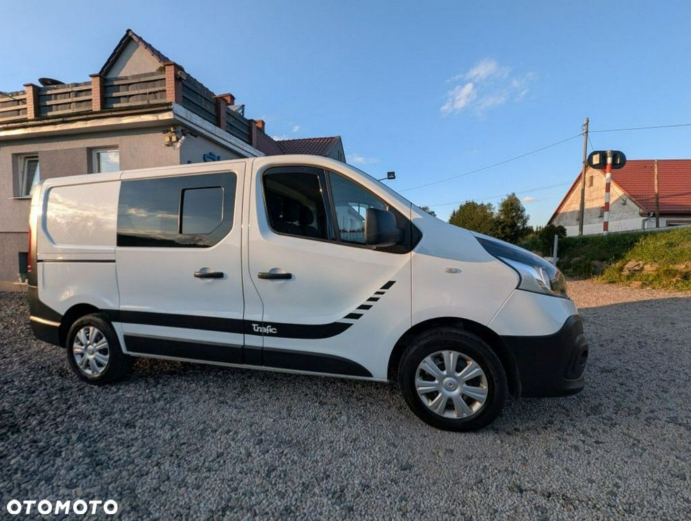 Renault Trafic - 2
