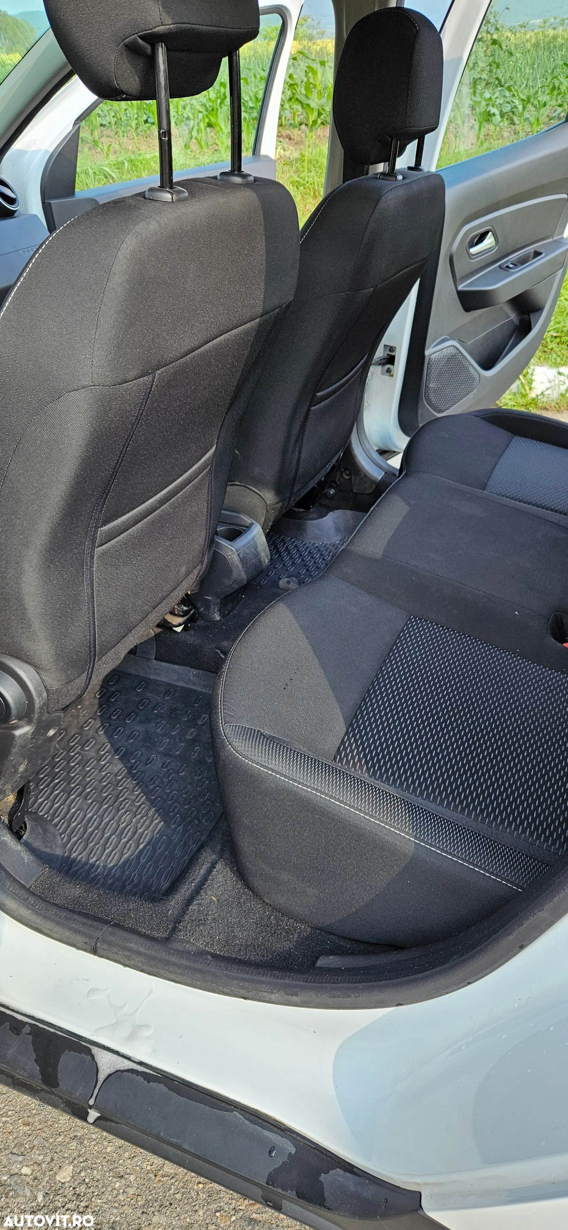 Dacia Duster 1.5 Blue dCi 4WD Prestige - 11